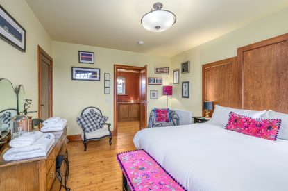 A super-king size bedroom at Oban House, Argyll and Bute