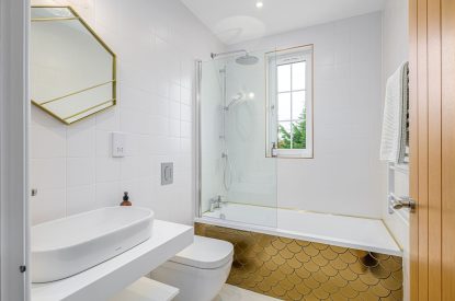 A bathroom at Oban House, Argyll and Bute