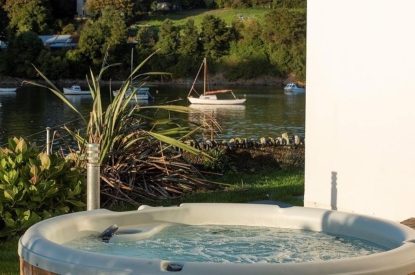 The hot tub at Sea Island, Cornwall