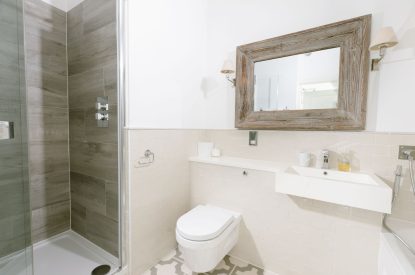 A bathroom at Harbourview House, Cornwall