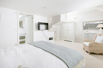 A double bedroom at Harbourview House, Cornwall