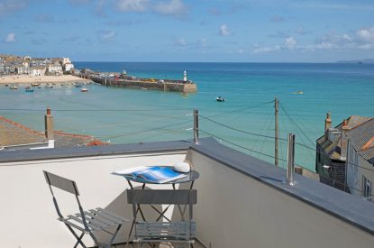The balcony at Harbourview House, Cornwall