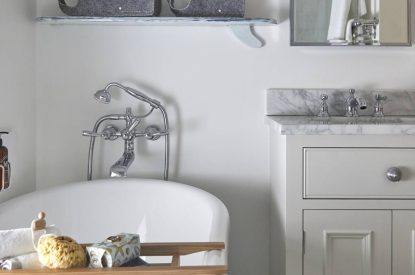 A bathroom at The Beach House, Devon