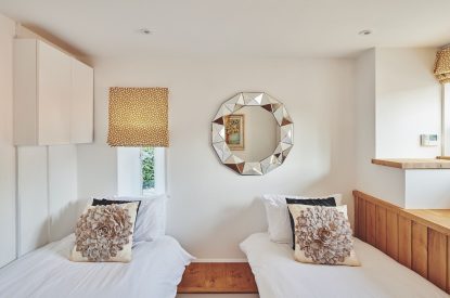 A twin bedroom at Flock Cottage, Welsh Borders