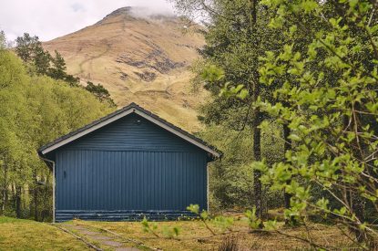 The exterior of Ben More Cabin, Loch Lomond