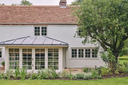 The back exterior of Bridlepath Cottage, North Wessex Downs