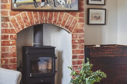 Luxury Cottages Cotswolds - Ember Cottage - lounge2