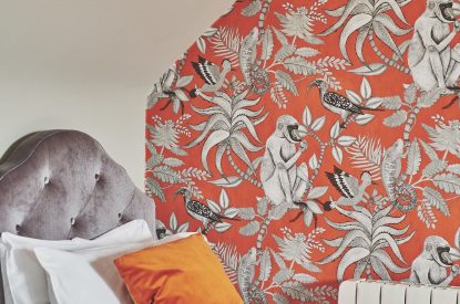 Twin bed at Horseshoe House, Peak District