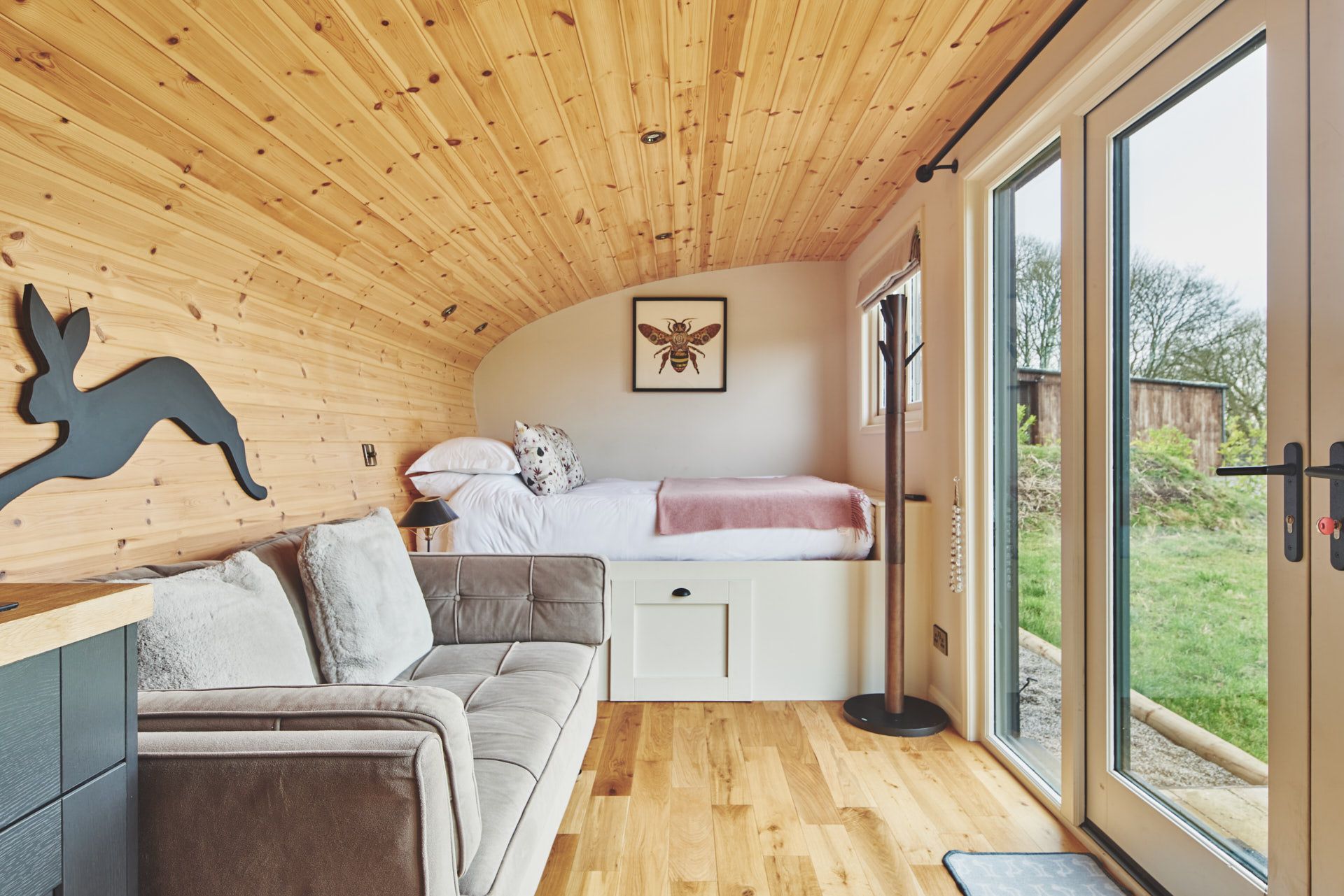 Save 25% on Peak Cabin Stays: 5th Feb – 23rd Dec
