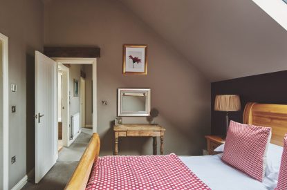 A bedroom at Green Pastures Cottage, Peak District