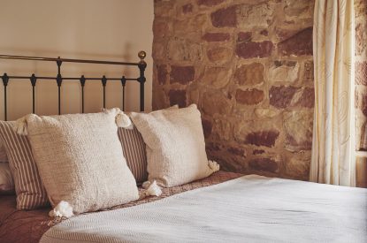 A double bedroom at Woodpecker Loft, Peak District