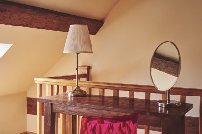A dressing table at Woodpecker Loft, Peak District