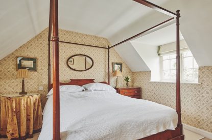 A bedroom at Wordsworth Cottage, Cotswolds