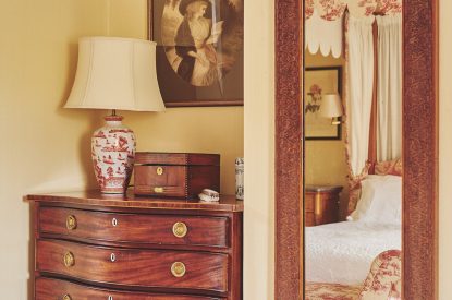 A double bedroom at Blake Cottage, Cotswolds