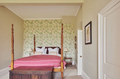 A bedroom at North Wessex Manor, Oxfordshire