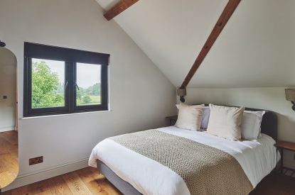 A bedroom at The Barnstay, Hampshire