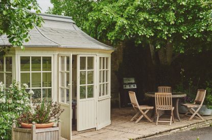 The summer house at Chaucer Cottage, Cotswolds
