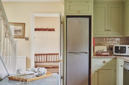 The kitchen at Donne Cottage, Cotswolds