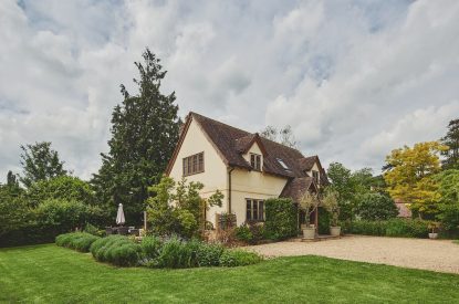 The exterior of Apple Tree Cottage, Cotswolds