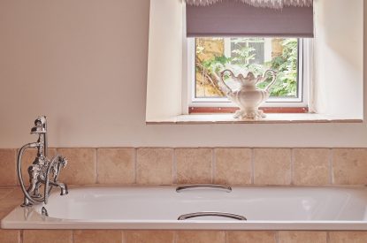 A bath tub at Church View Cottage, Cotswolds