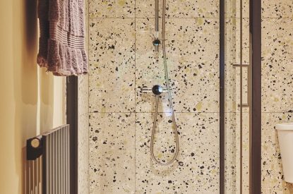 A bathroom at Hay Market House, Powys