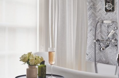 The roll top bath at Harold House, Isle of Wight