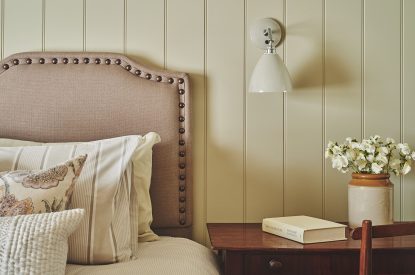 A twin bedroom at Harold House, Isle of Wight