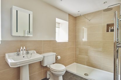 A bathroom at Gardeners Cottage, Cumbria