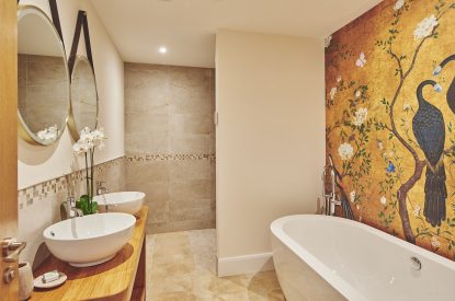 A bathroom at Upper Tumble Cottage, Shropshire Hills