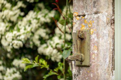 exterior - Wellie Boot Cottage, cotswold cottages