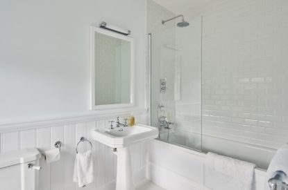 A bathroom at America Farm, Oxfordshire