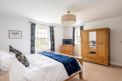 A king-size bedroom at Tinkers Folly, Yorkshire