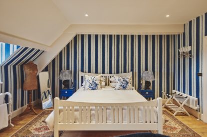 A bedroom at Queen Anne Estate, Vale of Glamorgan