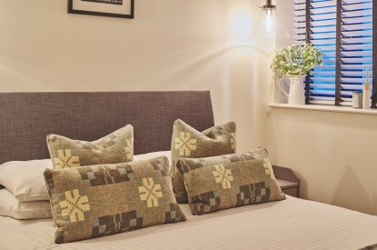 A bedroom at Ty Alice, Gower