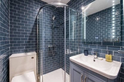 A bathroom at Porthleven View, Cornwall