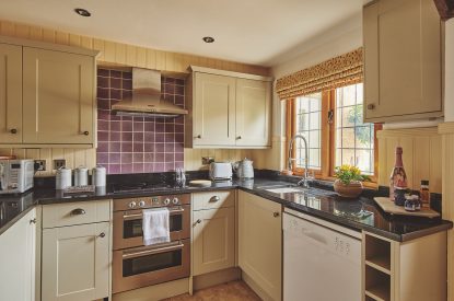 The kitchen at Acorn Barn, Cotswolds