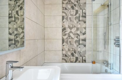 A bathroom at Ty Alwyn, Llyn Peninsula