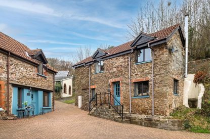 The exterior of Rosefinch Cottage, Devon