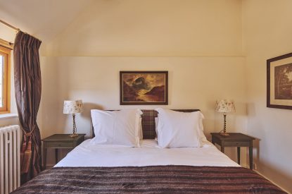 A double bedroom at Jersey Barn, Chiltern Hills