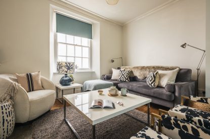 The living room at 5 The Quay, Devon
