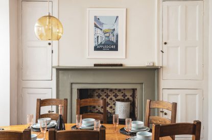 The dining room at 5 The Quay, Devon