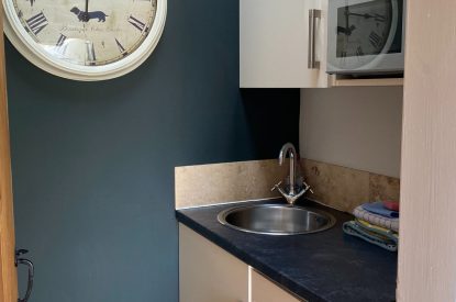 The kitchen at The Milkmaid's Suite, Peak District