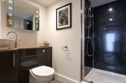 An ensuite bathroom at Exmoor Barn, Somerset
