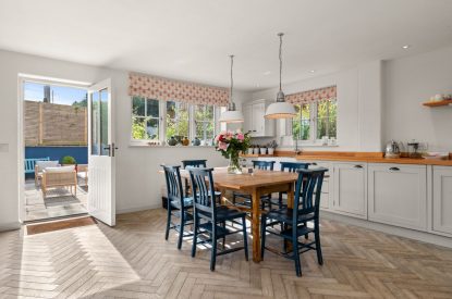 The kitchen dining area at Little Haven, Gower
