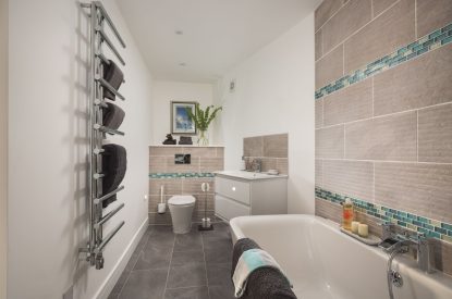 The bathroom at Fable Cottage, Cornwall