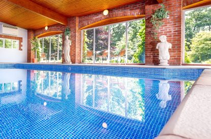 The indoor pool at Valley View Barn, Devon