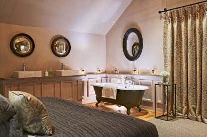 Roll top bath at Turtle Dove Retreat, Herefordshire