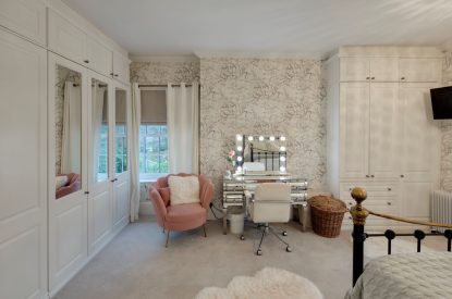 A double bedroom at Wye Valley Manor, Ross on Wye