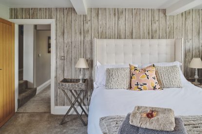 A king size bedroom at Sandy Hill Farm, Staffordshire
