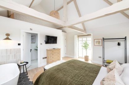 A king size bedroom at The Foaling Box at Lanhill, Wiltshire